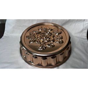 Vintage Rose with leaves pattern Copper Jello/Cake Mold /Wall Decor. preowned